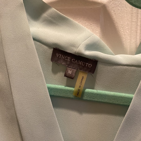 Vince Camuto size M - Picture 3 of 8